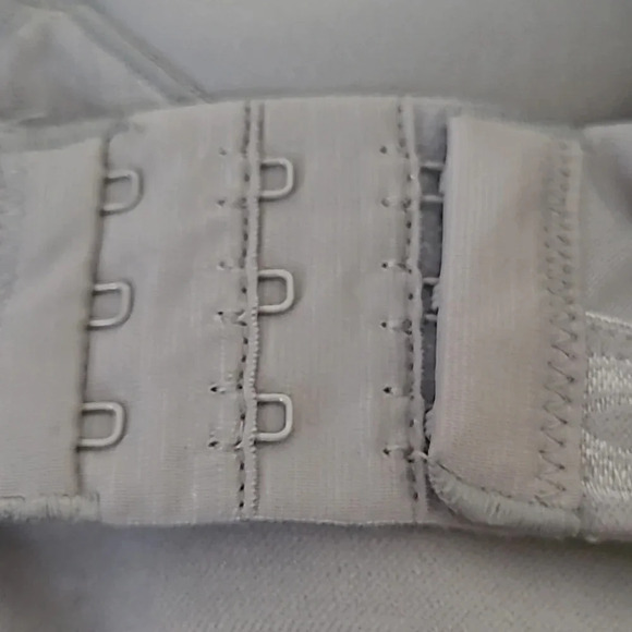 36D Warner's‎ 1269 RM1691 RM1691T RM1691W Wire Free Contour Bra NWT - Picture 7 of 7